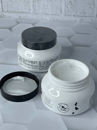 کرم مرطوب کننده شیرگاو 250 گرمی